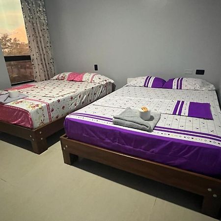 Adrian'S Hotel Пукальпа Экстерьер фото